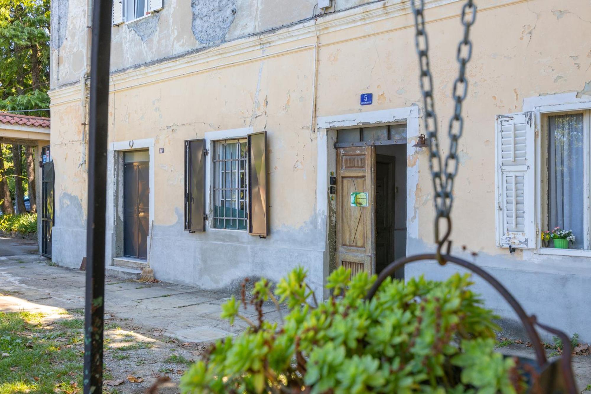 Vistasanlu Lägenhet Trieste Exteriör bild