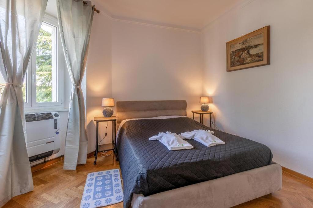 Vistasanlu Lägenhet Trieste Exteriör bild